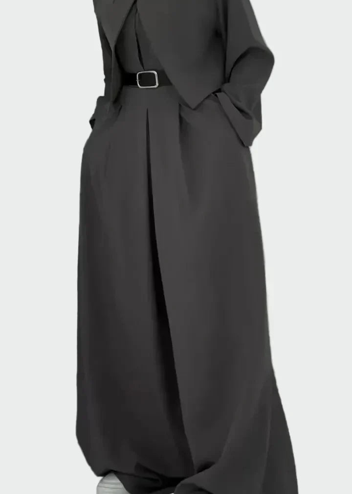 Kombinezonas ir Švarkas Elegantiškas & Modernus