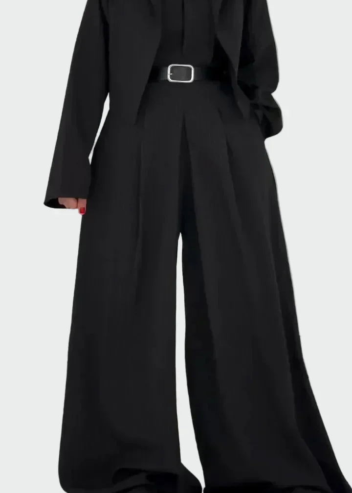 Kombinezonas ir Švarkas Elegantiškas & Modernus