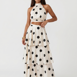 Conjunto de top e saia longa de bolinhas